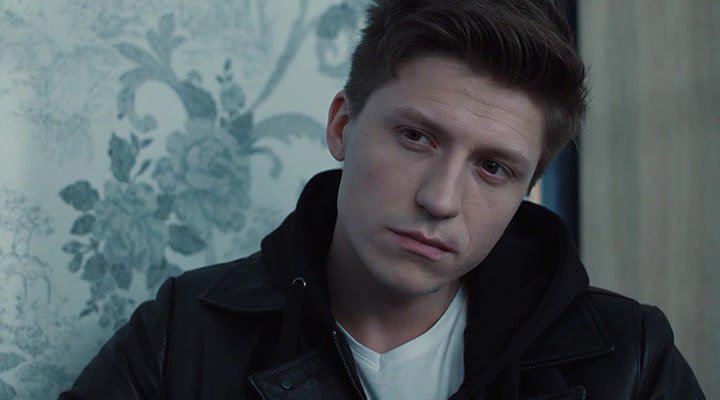 Нажмите для просмотра в оригинальном размере